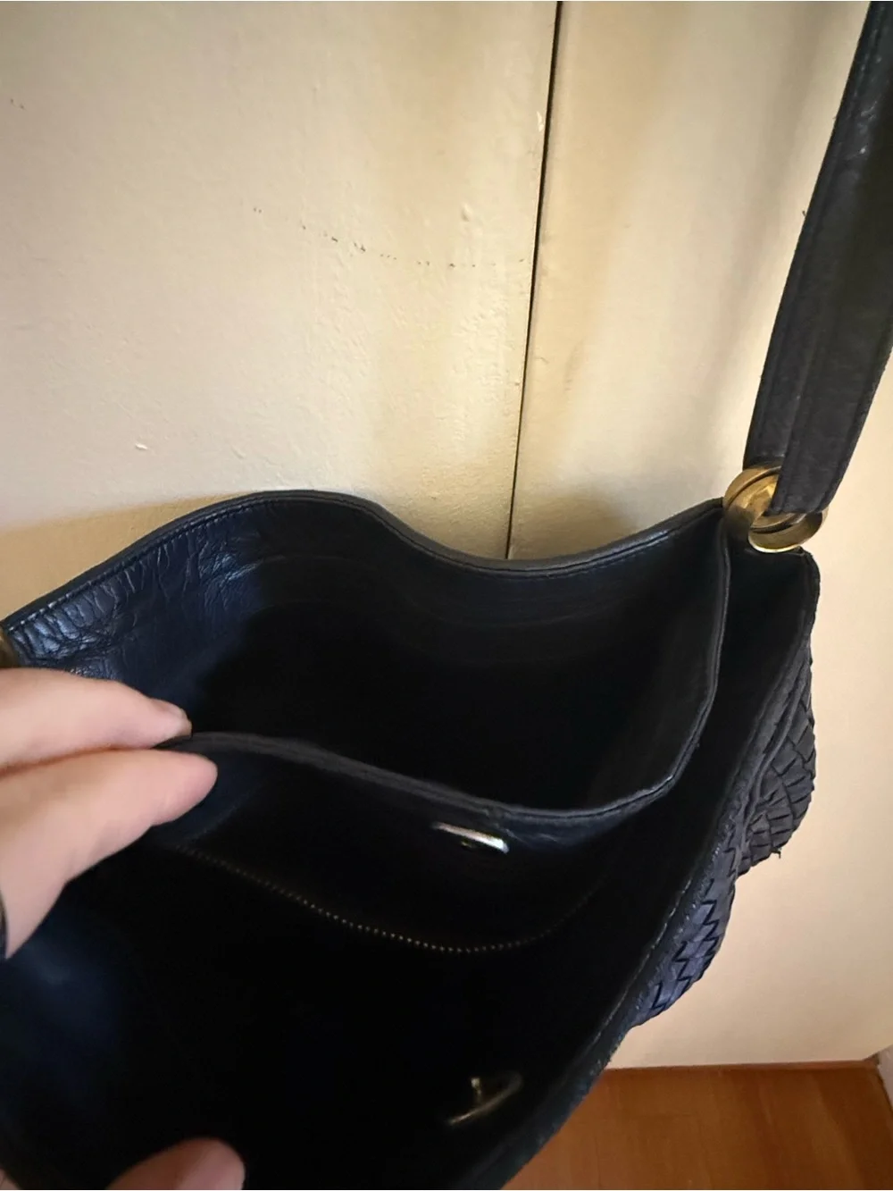 Bottega Veneta Shoulder Bag in Black